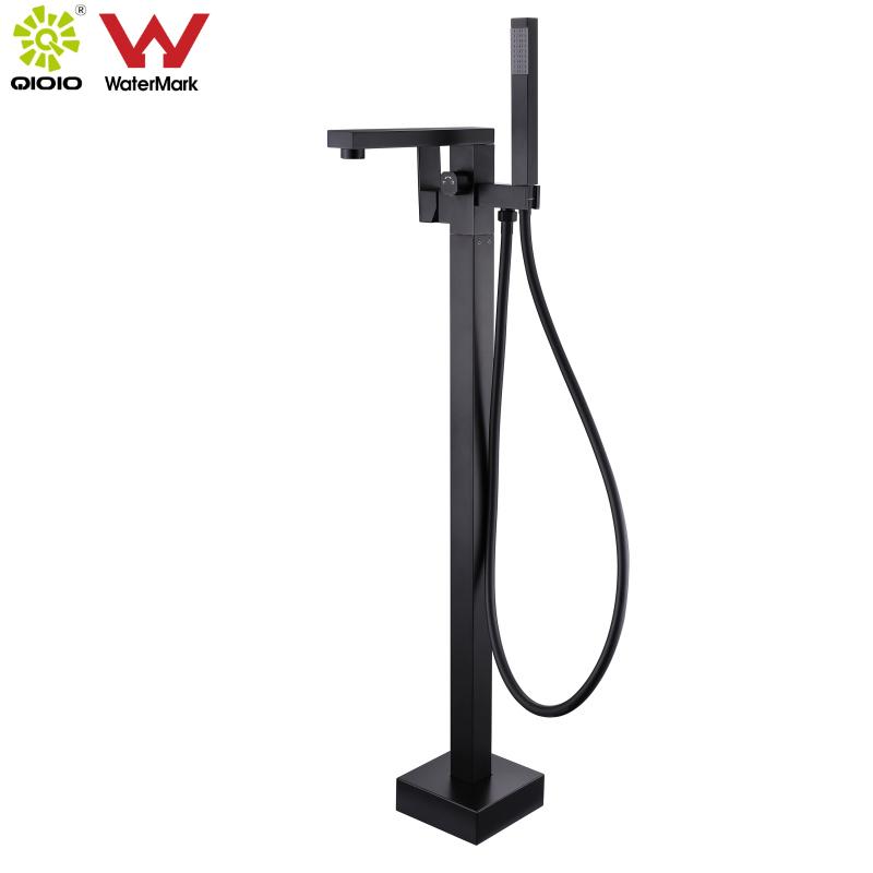 grifo de la ducha de la ba&ntilde;era