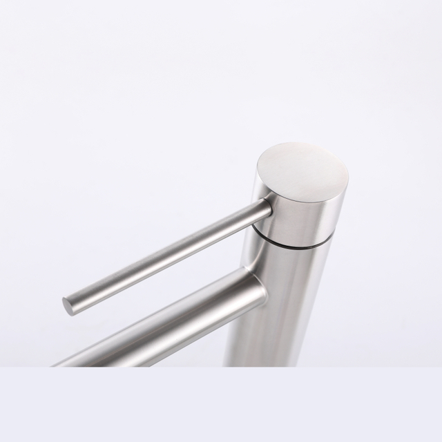 Grifos de cintura alta para lavabo de baño negro con pistola de acero inoxidable 304 de alta calidad con certificación CUPC