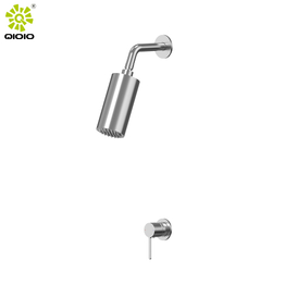 Nuevo producto moderno montado en la pared de acero inoxidable 304 con función de frío y calor conjunto de grifo mezclador de ducha de baño