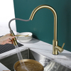 Grifo de cocina moderno con sensor táctil abatible de una sola manija de oro cepillado