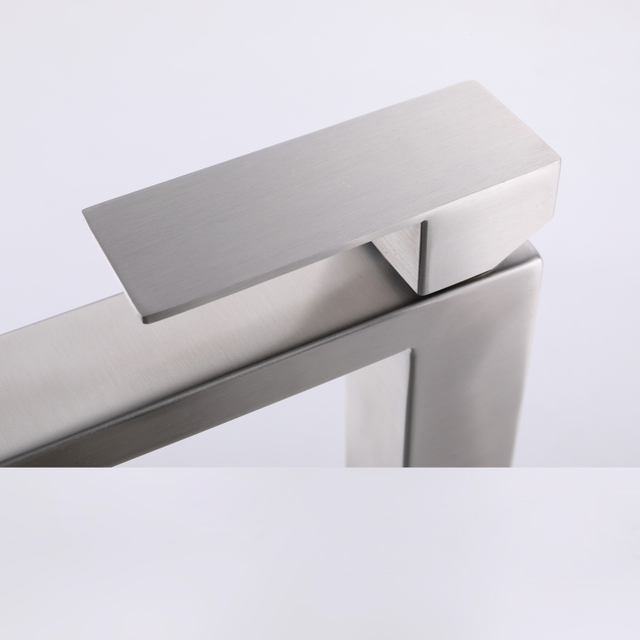 Grifo de cintura alta para lavabo de baño de níquel cepillado de acero inoxidable 304 cuadrado de alta calidad certificado CUPC