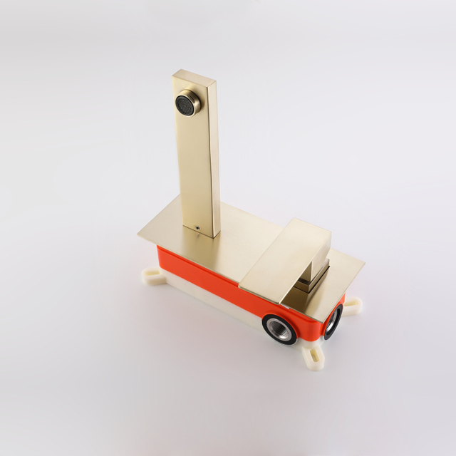 Grifos de fregadero de recipiente de baño de montaje en pared de oro cepillado de acero inoxidable cuadrado moderno 304