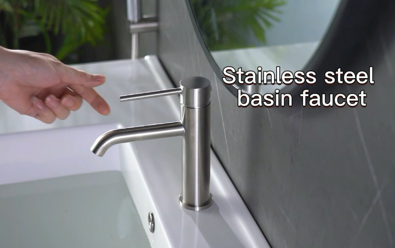 grifo de lavabo de ba&ntilde;o