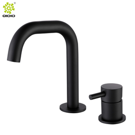 Grifo del lavabo del cuarto de baño de dos agujeros calientes y fríos del negro mate del acero inoxidable 304