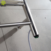 Accesorios de baño de fábrica 304 toallero calefactado montado en la pared cuadrado de acero inoxidable