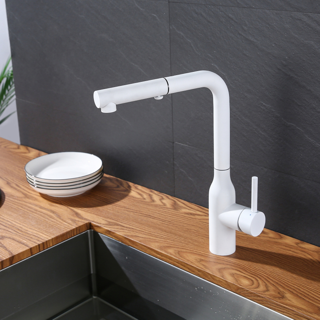 El blanco de lujo del acero inoxidable 304 360 grados saca los grifos del fregadero de cocina